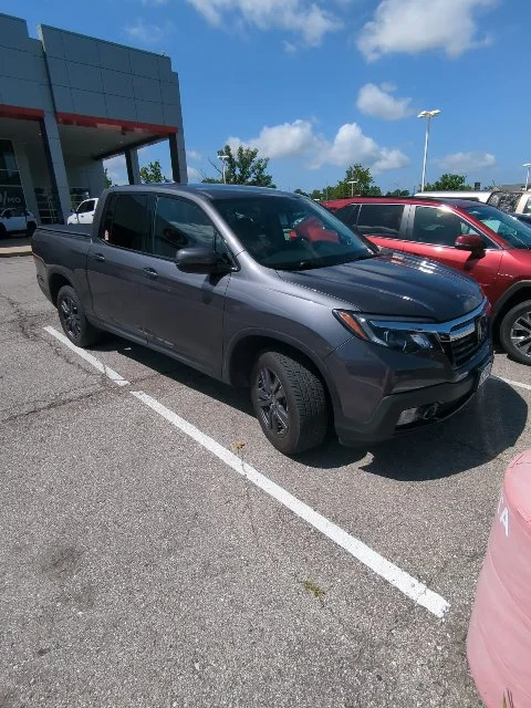 Used 2020 Gray Honda Sport image 6