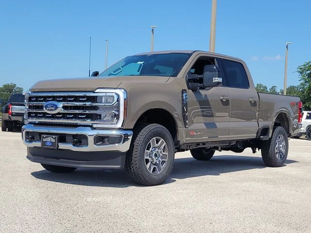 New 2026 Gray Ford Lariat image 33