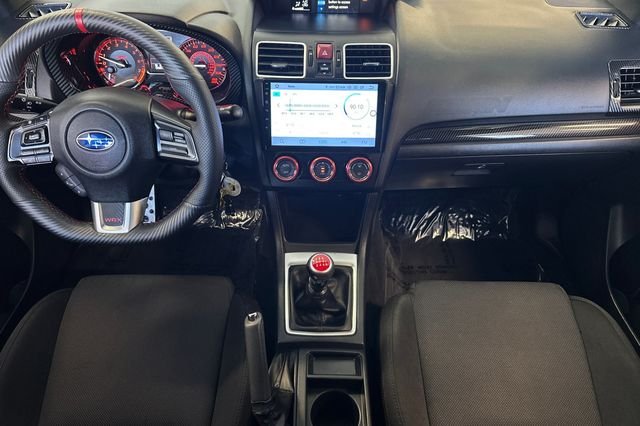 Used 2017 White Subaru Base image 15