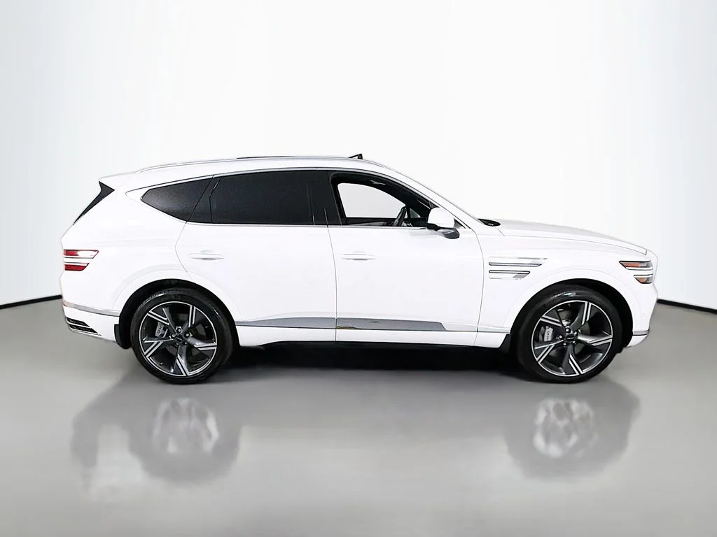 New 2026 Uyuni White Genesis 3.5T Prestige image 8