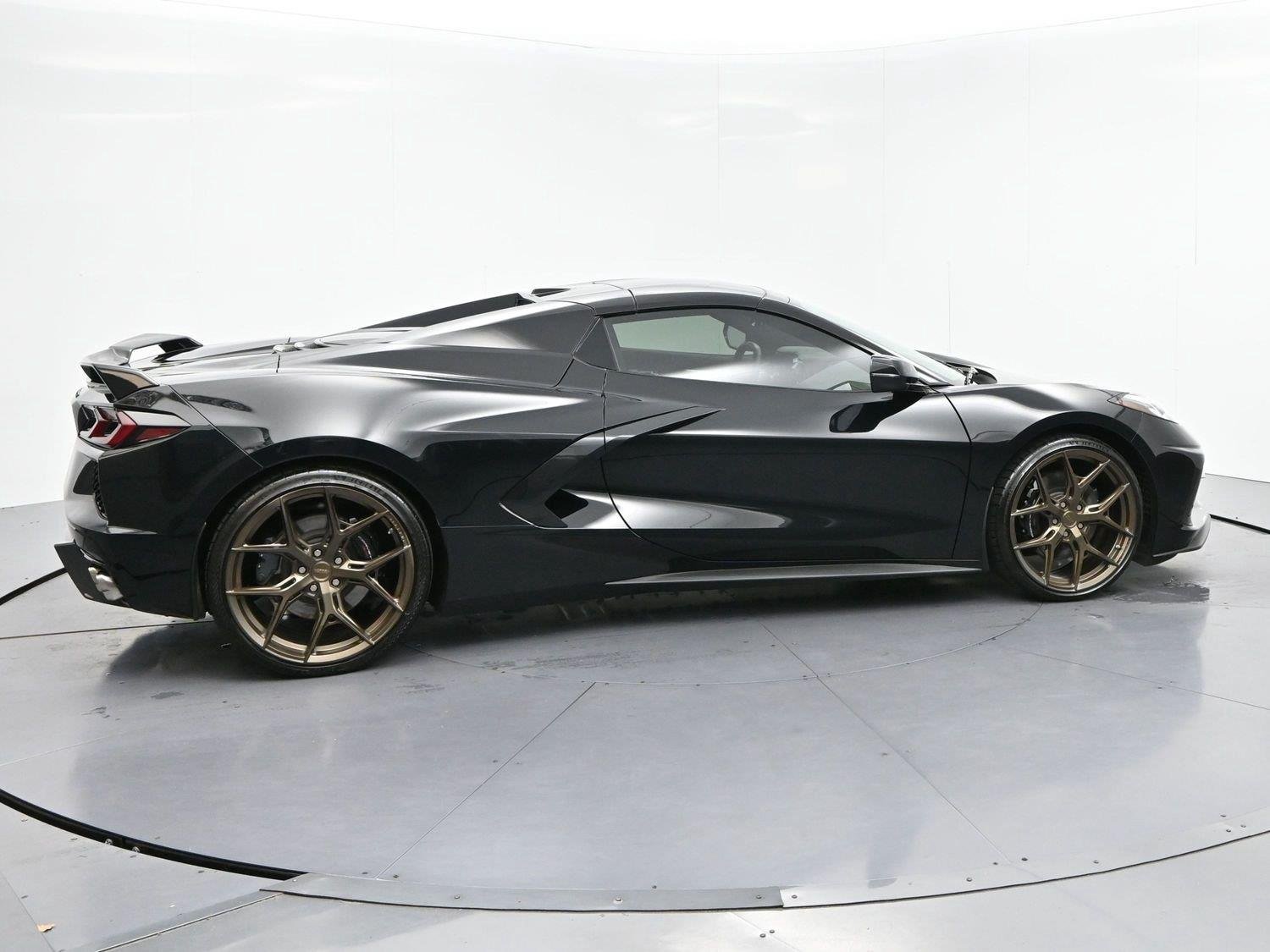 Used 2021 BLACK Chevrolet 3LT image 8