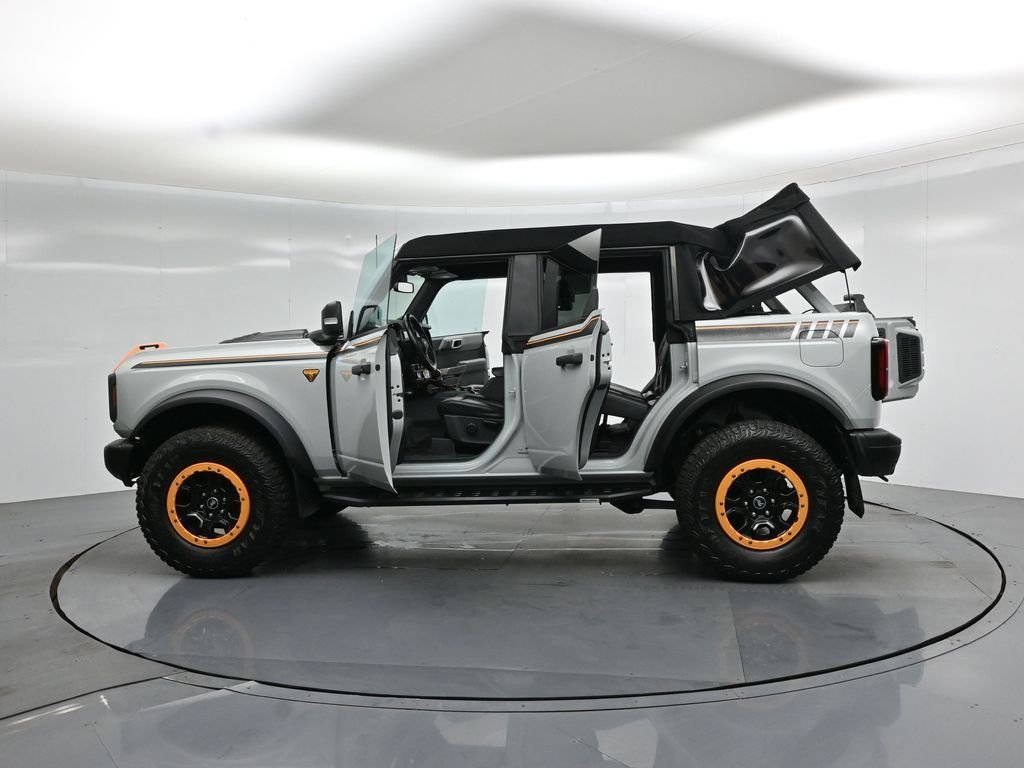 Certified Used 2023 Gray Ford Badlands image 35