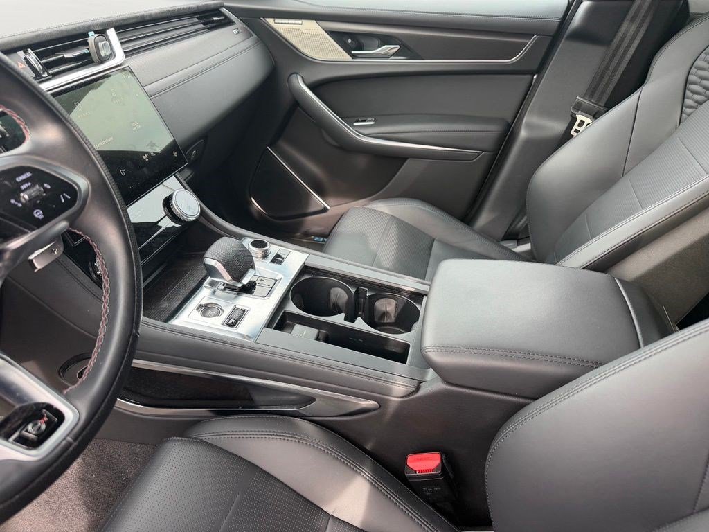 Used 2024 White Jaguar SVR image 15