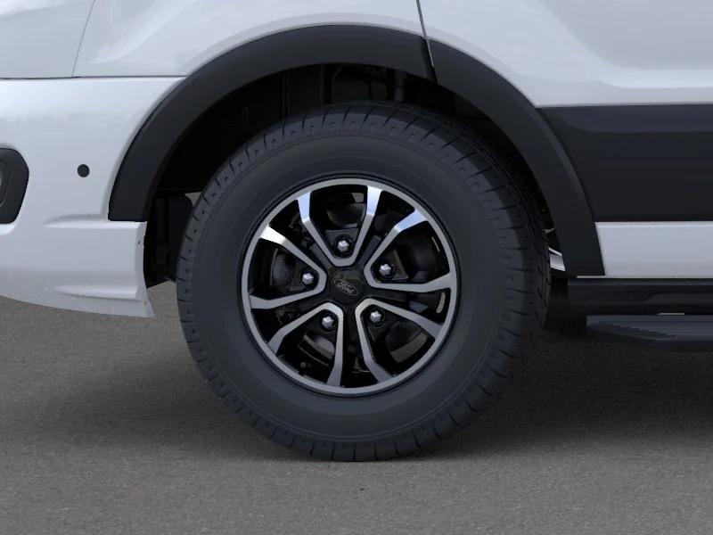 New 2026 Oxford White Ford XLT image 20
