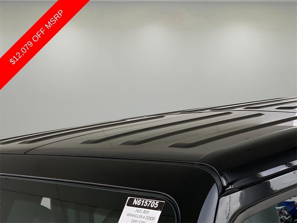 2025 Jeep Wrangler 4-Door Rubicon - Photo 16