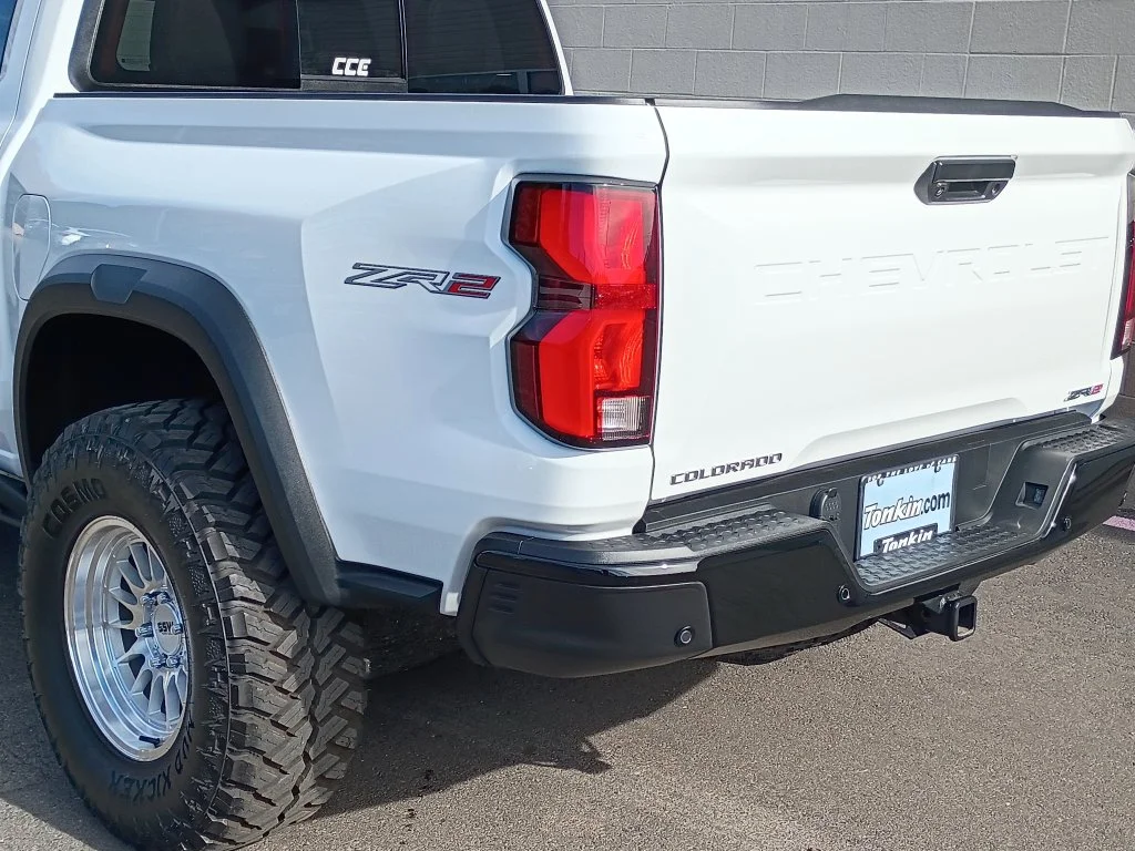 Used 2026 Summit White Chevrolet ZR2 image 6