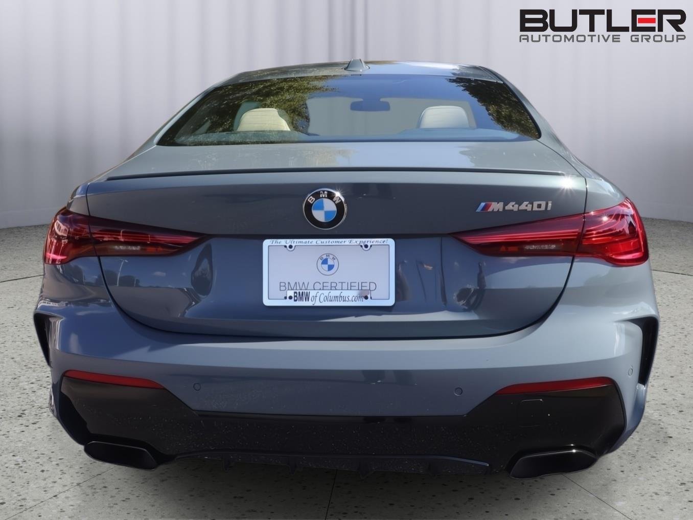 Used 2025 Cape York Green Metallic BMW M440i image 5