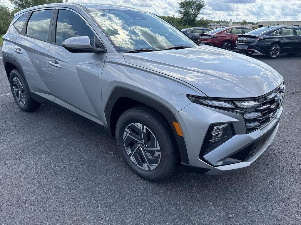New 2026 Silver Hyundai Blue image 2