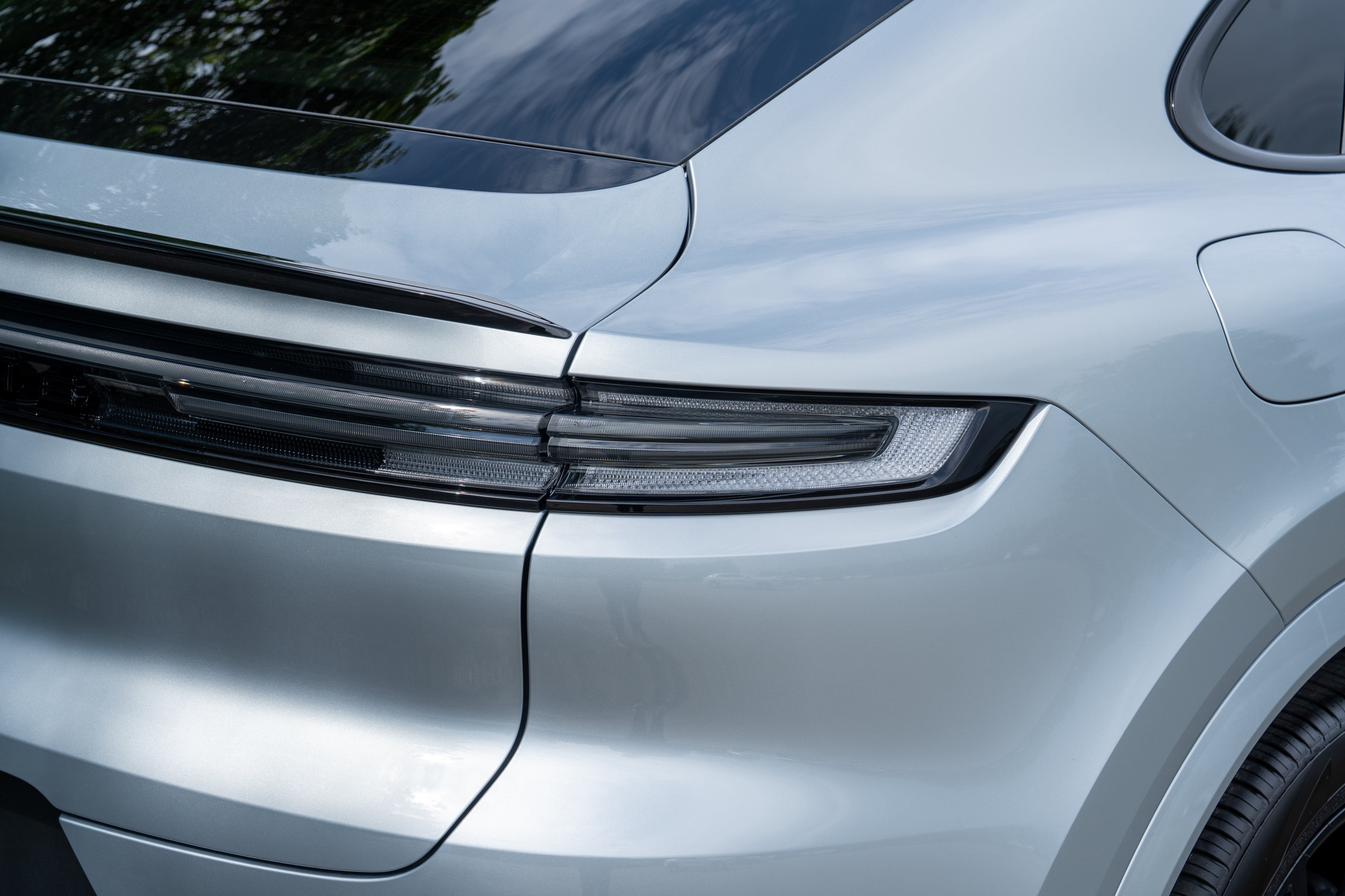 New 2026 Dolomite Silver Metallic Porsche Coupe image 14