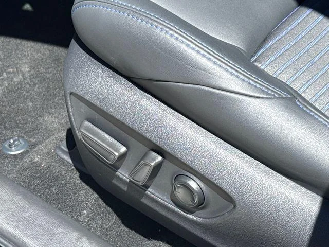 Certified Used 2025 MID BLK/WIND CHILL Toyota Hybrid XSE image 14
