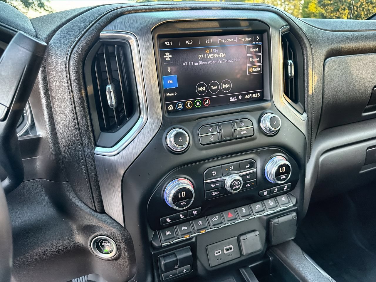 Used 2019 WHITE FROST TRICOAT GMC Denali image 13
