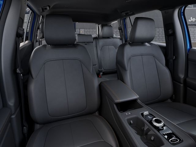 New 2026 Hydro Blue Pearl-Coat Exterior Paint Jeep Limited image 16
