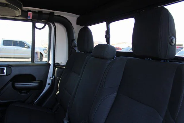 Used 2020 Silver Jeep Sport image 17