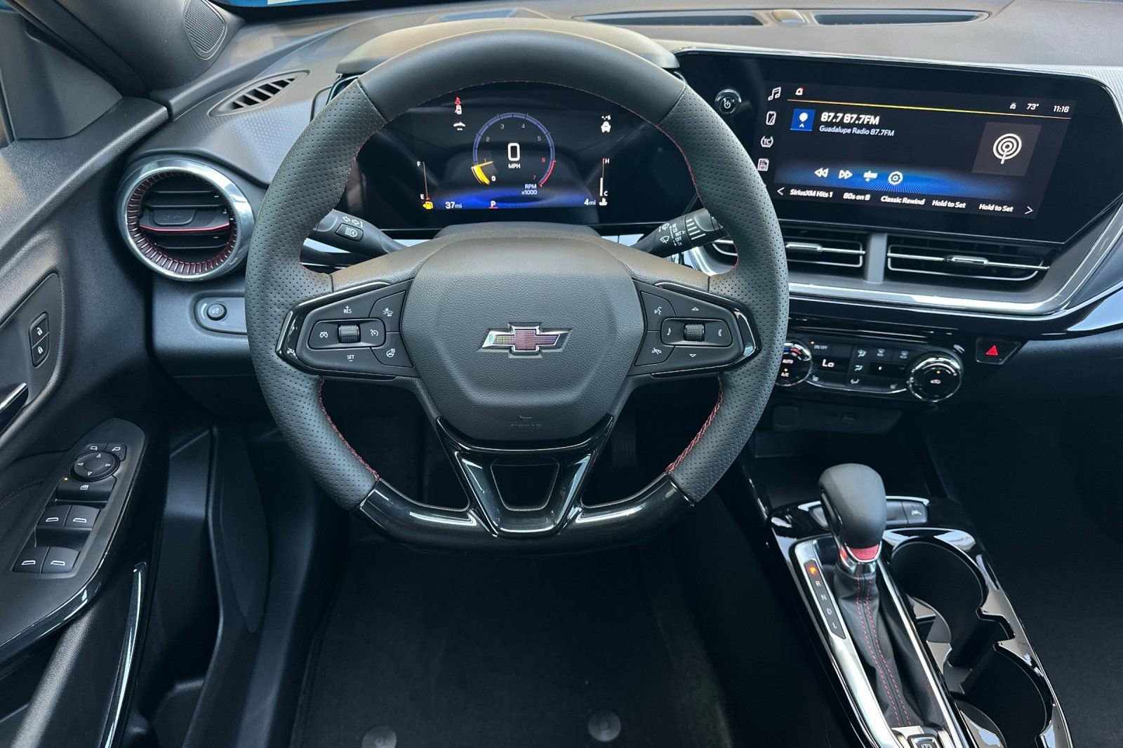 2026 Chevrolet Trax RS - Photo 14