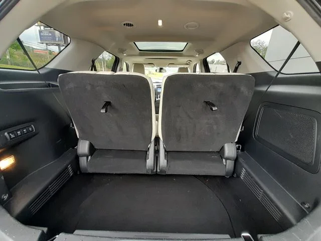 Used 2018 Blue Ford Platinum image 61