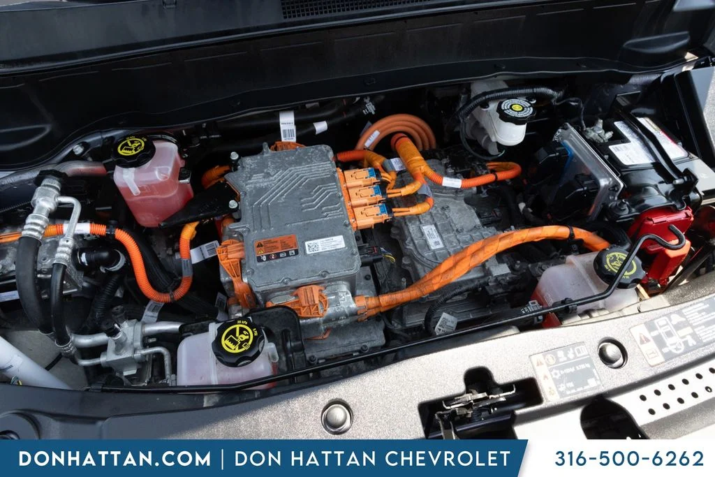 Used 2023 Gray Chevrolet Premier image 31