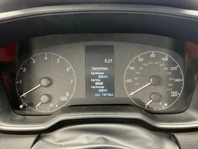 2023 Toyota Corolla LE - Photo 9