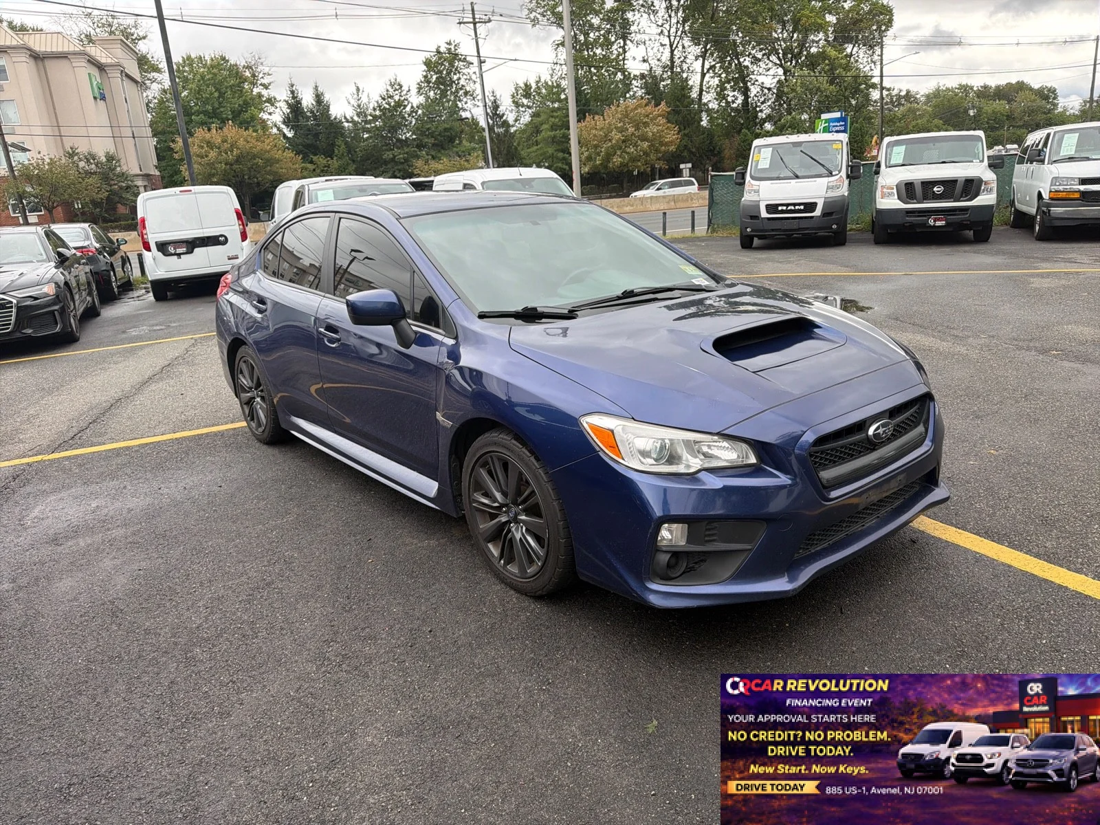 Used 2017  Subaru  image 1