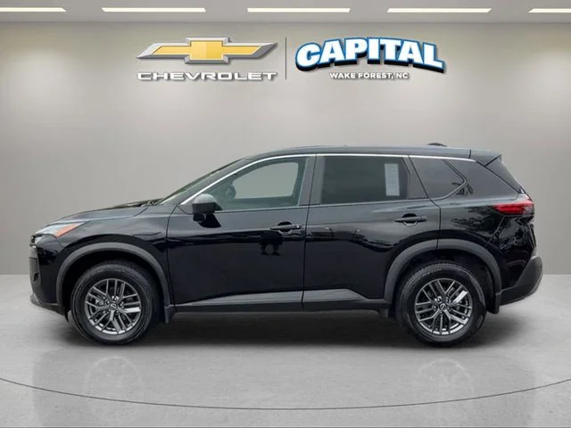 Used 2023 Black Nissan S image 2
