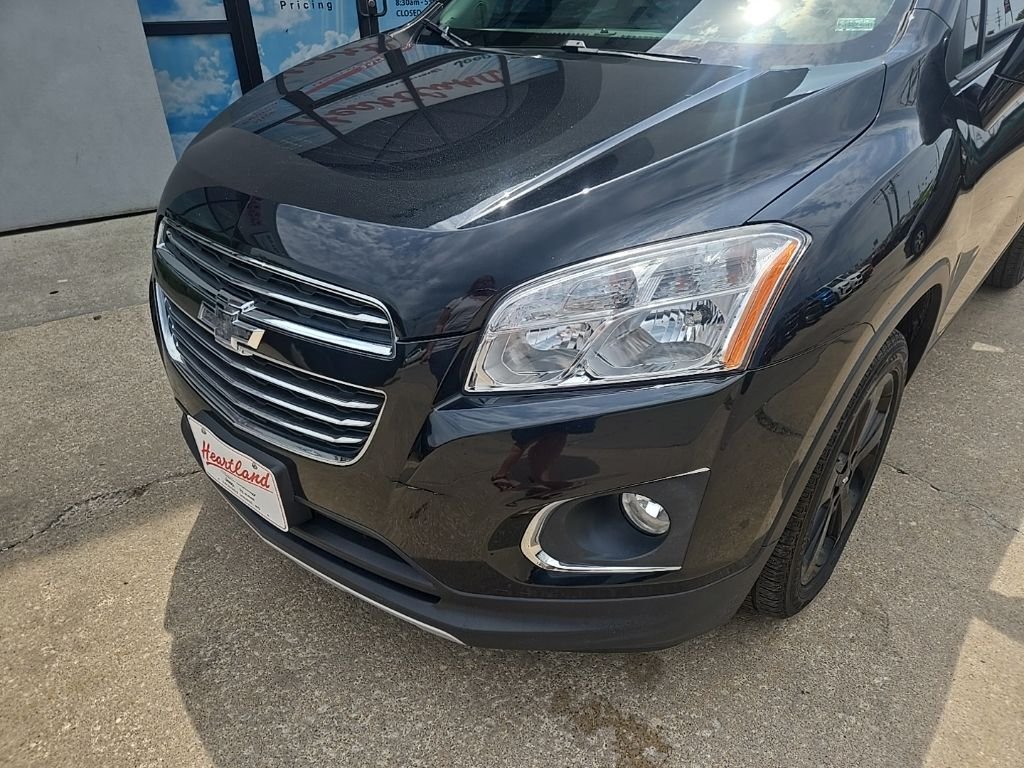 Used 2016 Black Chevrolet LTZ image 17
