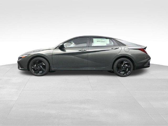 New 2026 Gray Hyundai SEL Sport image 33