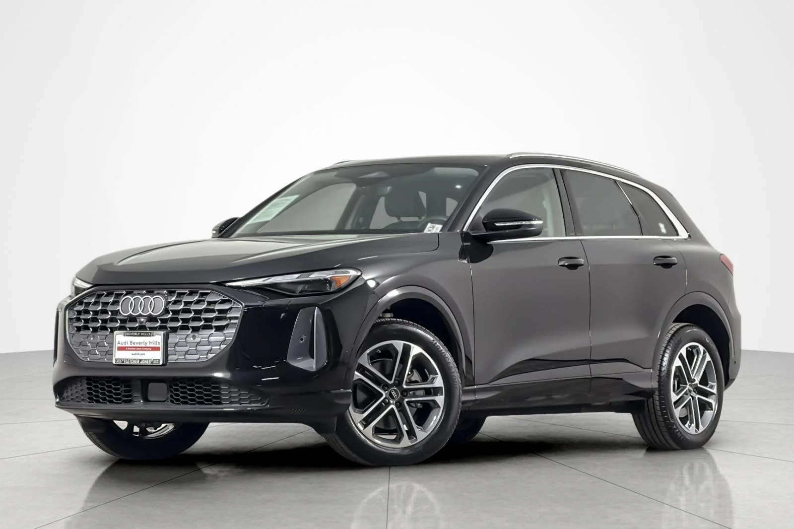 2025 Audi Q5 40 Premium's photo