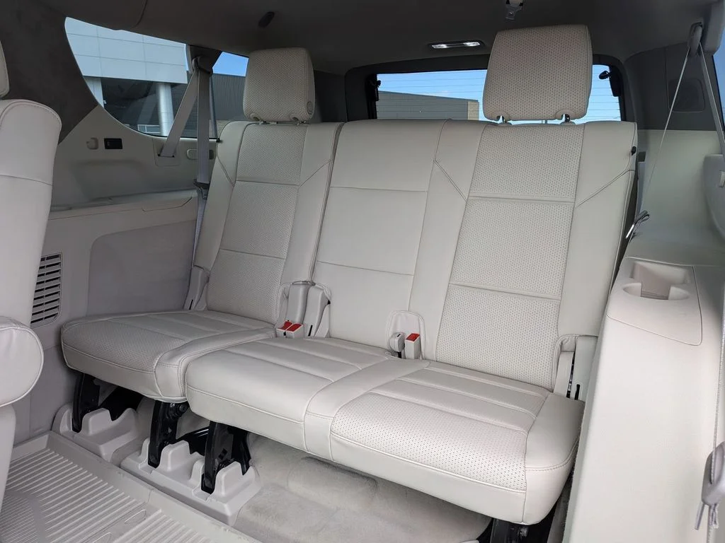 Used 2026 Vibrant White Tricoat Cadillac 4WD Platinum Sport image 23