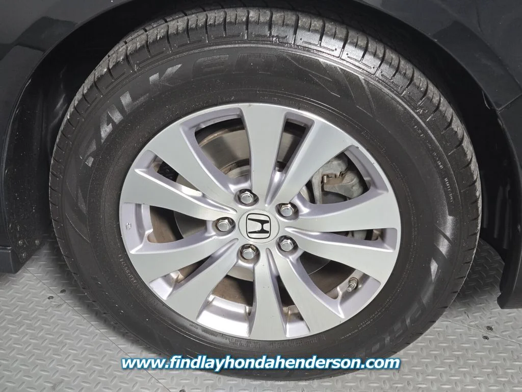 Used 2016 Crystal Black Pearl Honda SE image 12