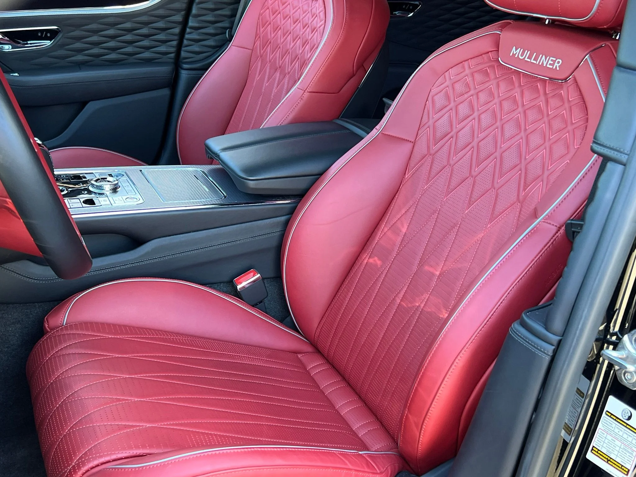 Used 2022  Bentley W12 image 15