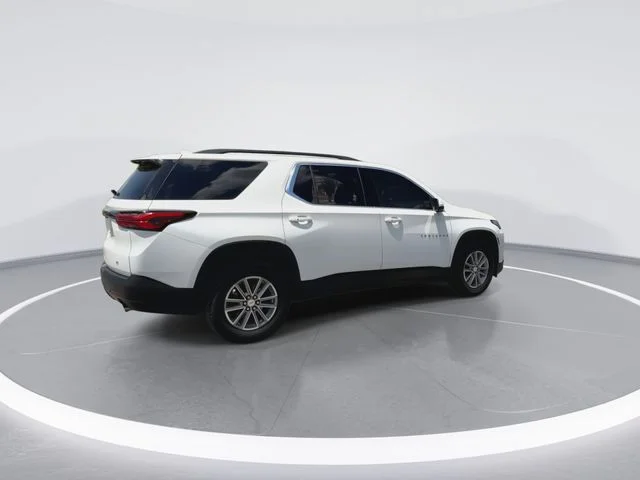 Used 2022 White Chevrolet LT image 11