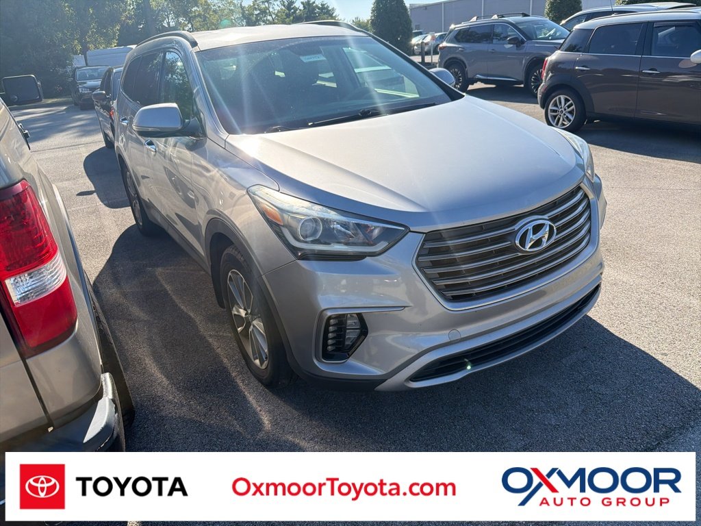 Used 2017 Iron Frost Hyundai SE image 1