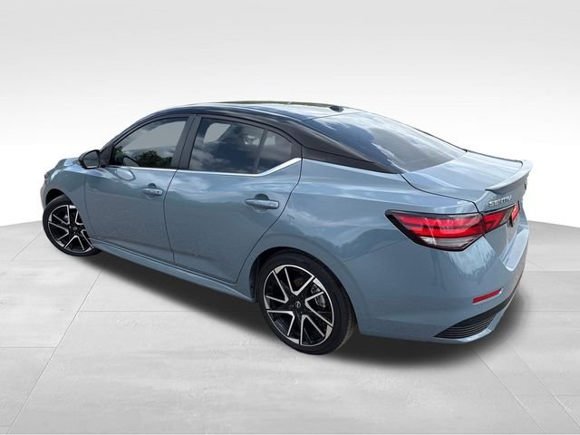 Used 2025 Gray Nissan SR image 6