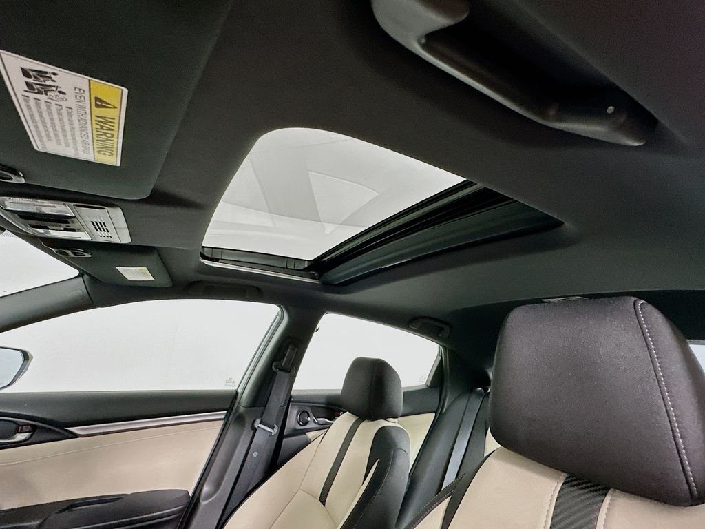 2019 Honda Civic Hatchback EX - Photo 22