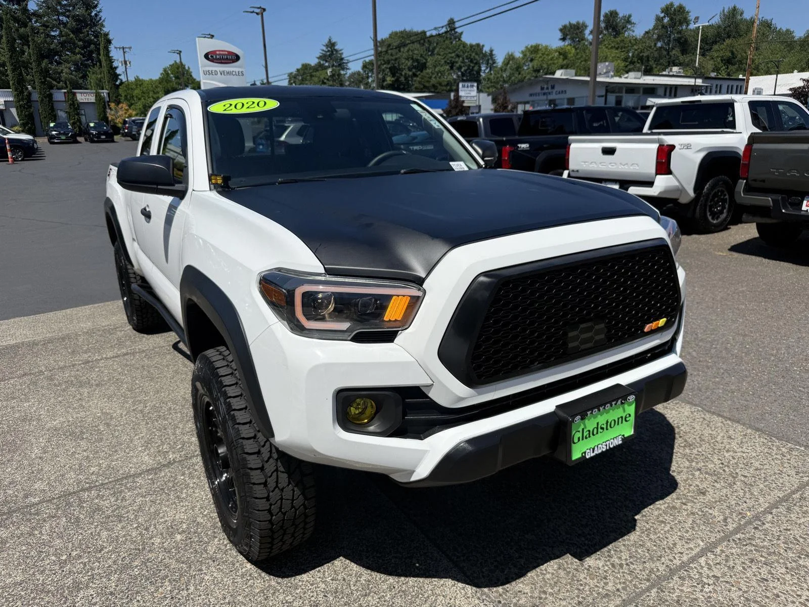 Used 2020 Super White Toyota SR5 image 7