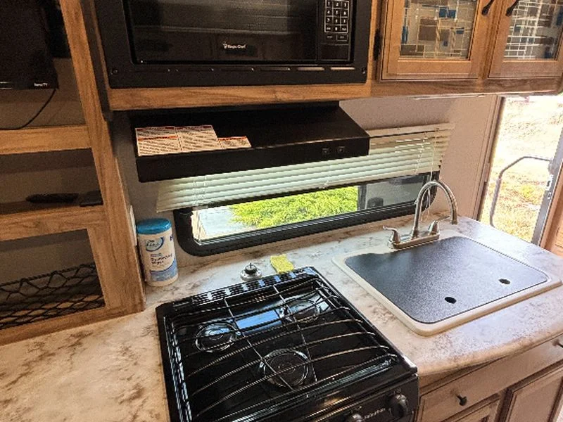 Used 2018 WHITE FOREST RIVER M-192-RBS image 19