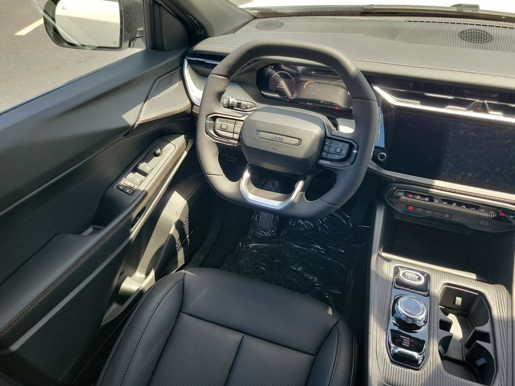 New 2026 Bright White Clearcoat Jeep Limited image 17