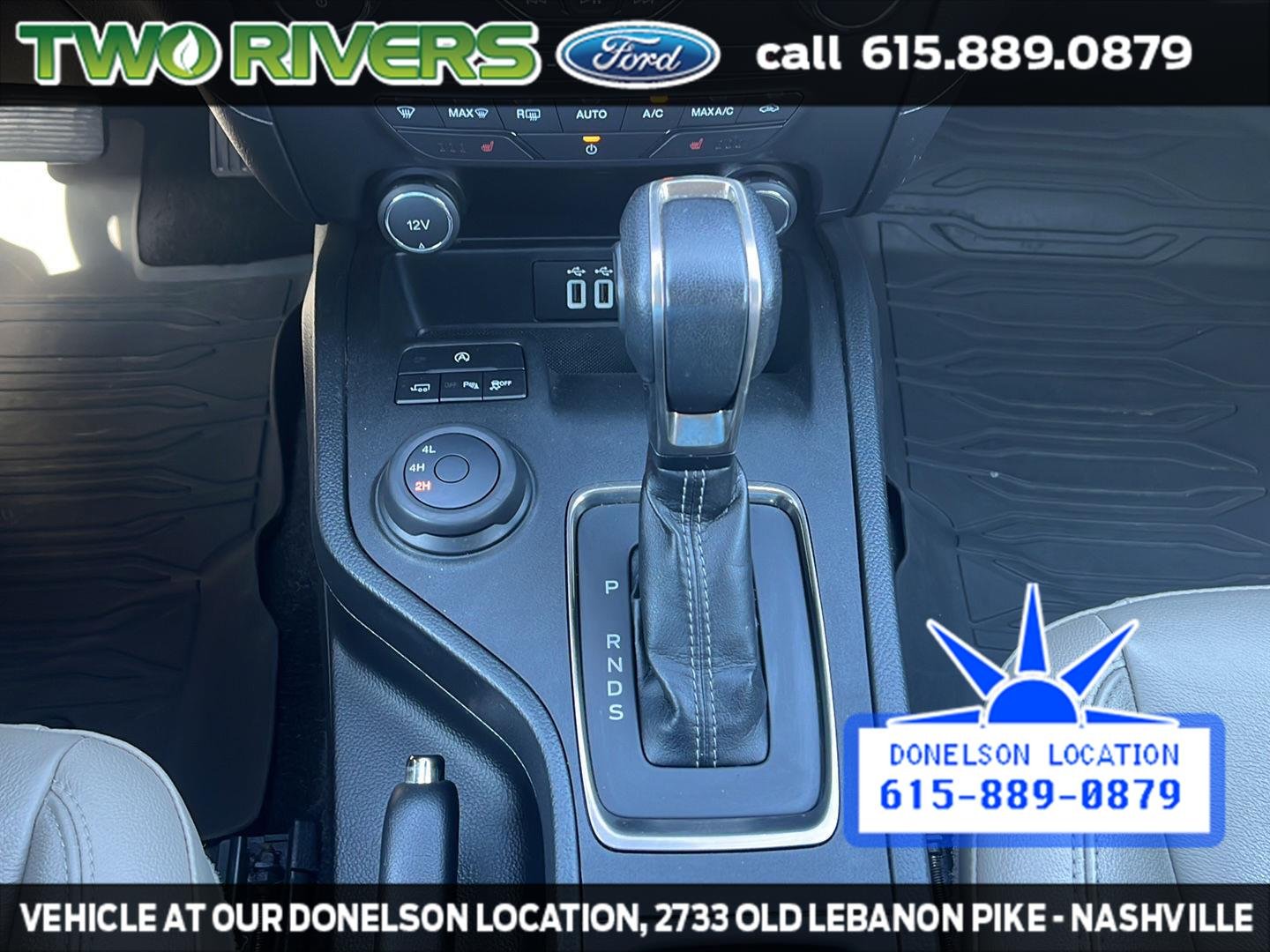 Used 2020  Ford LARIAT image 31