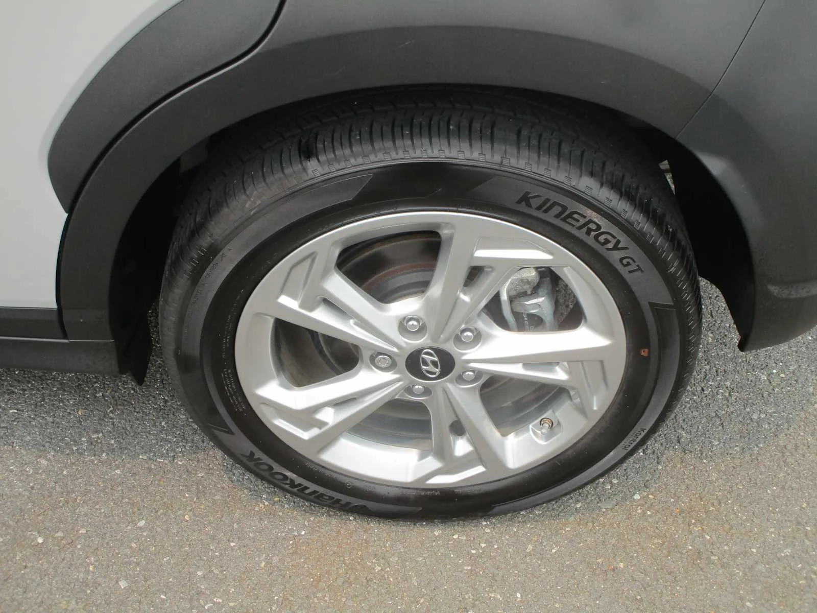 Used 2023 Cyber Silver Hyundai SEL image 7