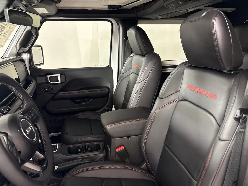 New 2027 White Jeep Rubicon X image 25