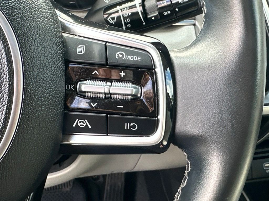 Certified Used 2023 Silver Kia X-Line S image 15