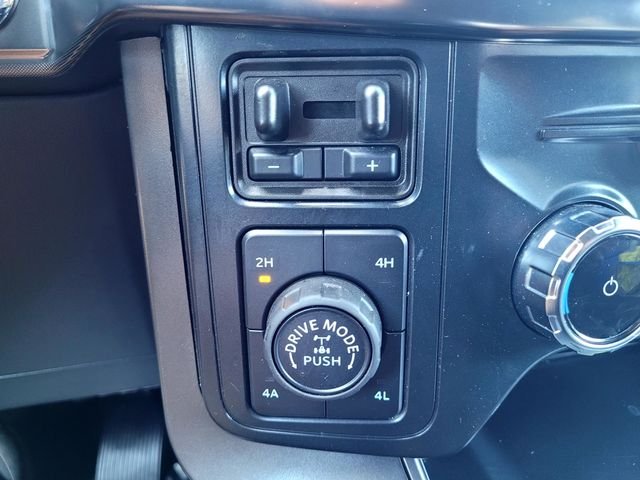 Used 2025  Ford Tremor image 19