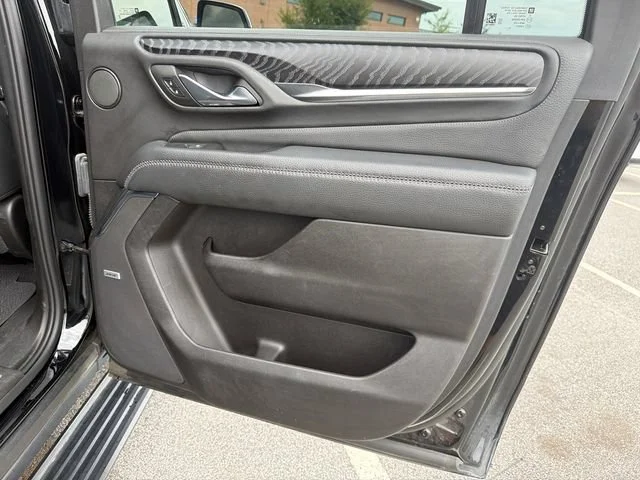 Used 2023 Onyx Black GMC Denali image 16