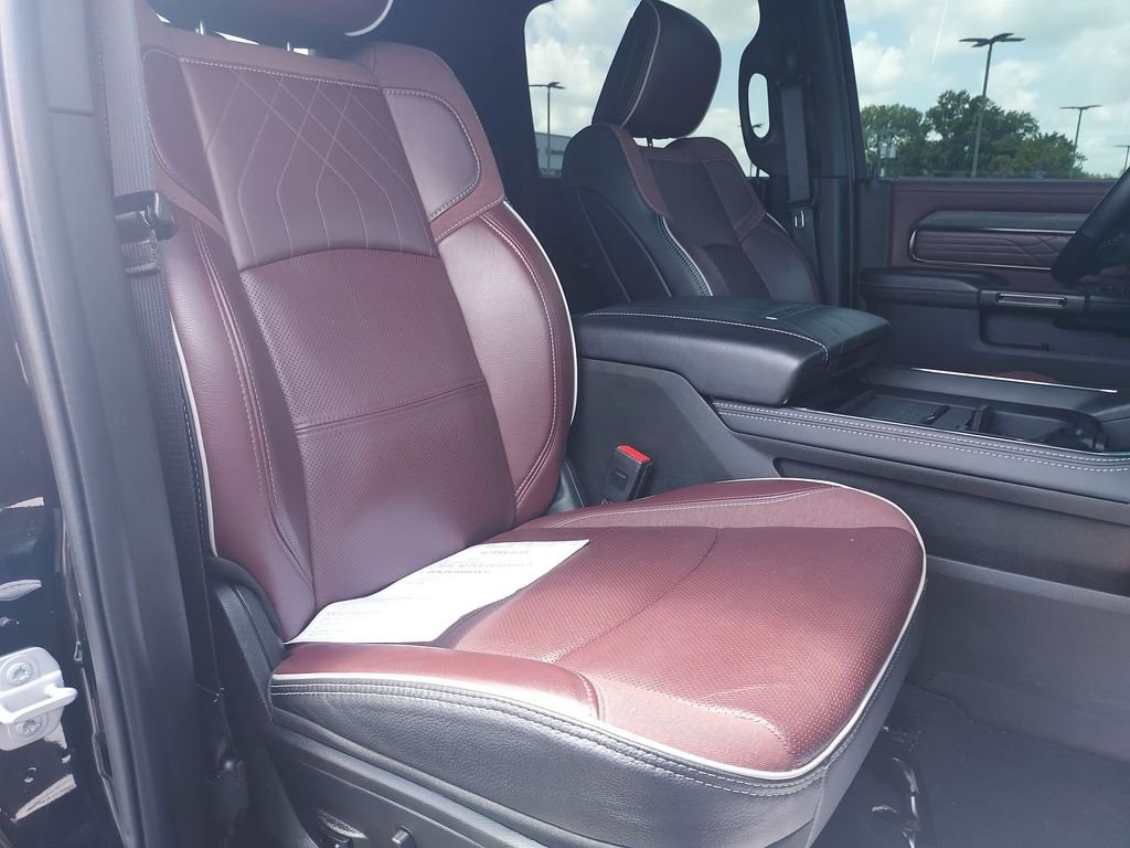 Used 2025 Black Ram Limited image 31