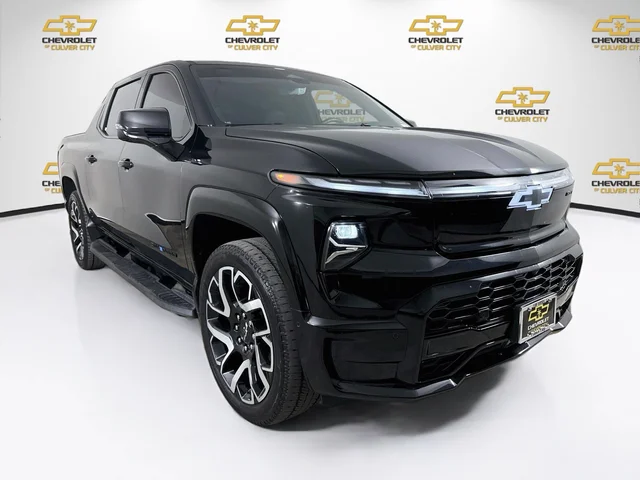 2024 Chevrolet Silverado EV RST