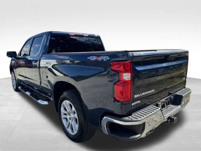 Used 2022 Blue Chevrolet LTZ image 6