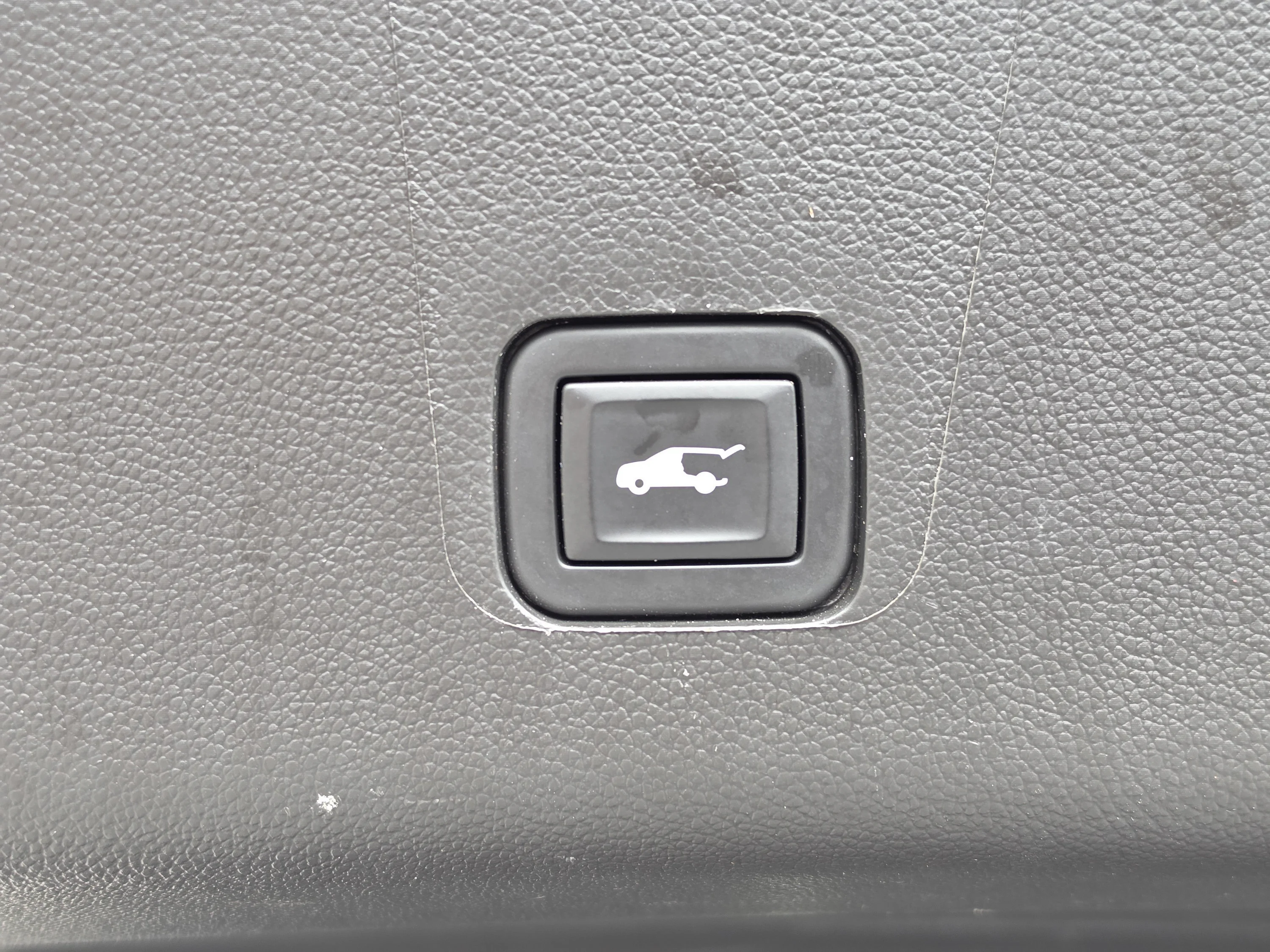 Used 2022 Black Cherry Metallic Chevrolet LT Leather image 16