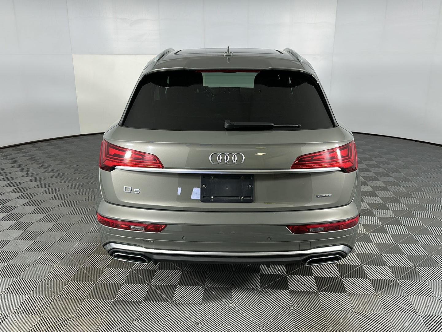 Used 2023 Chronos Gray Metallic Audi S line Premium Plus image 7