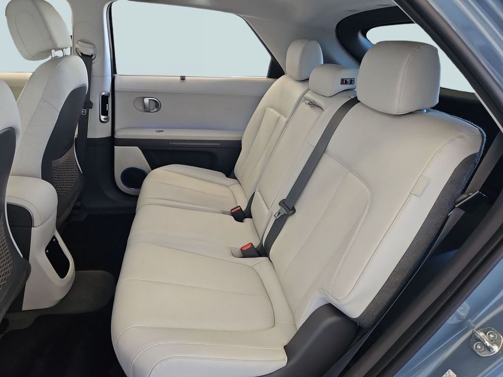2024 Hyundai IONIQ 5 Limited - Photo 23