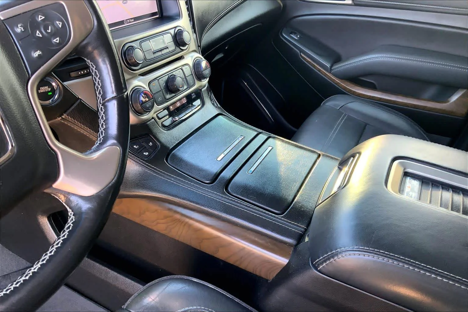 Used 2019 ONYX BLACK GMC Denali image 15