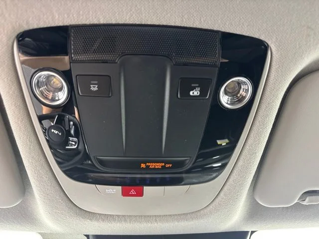 New 2026 White Kia S image 26